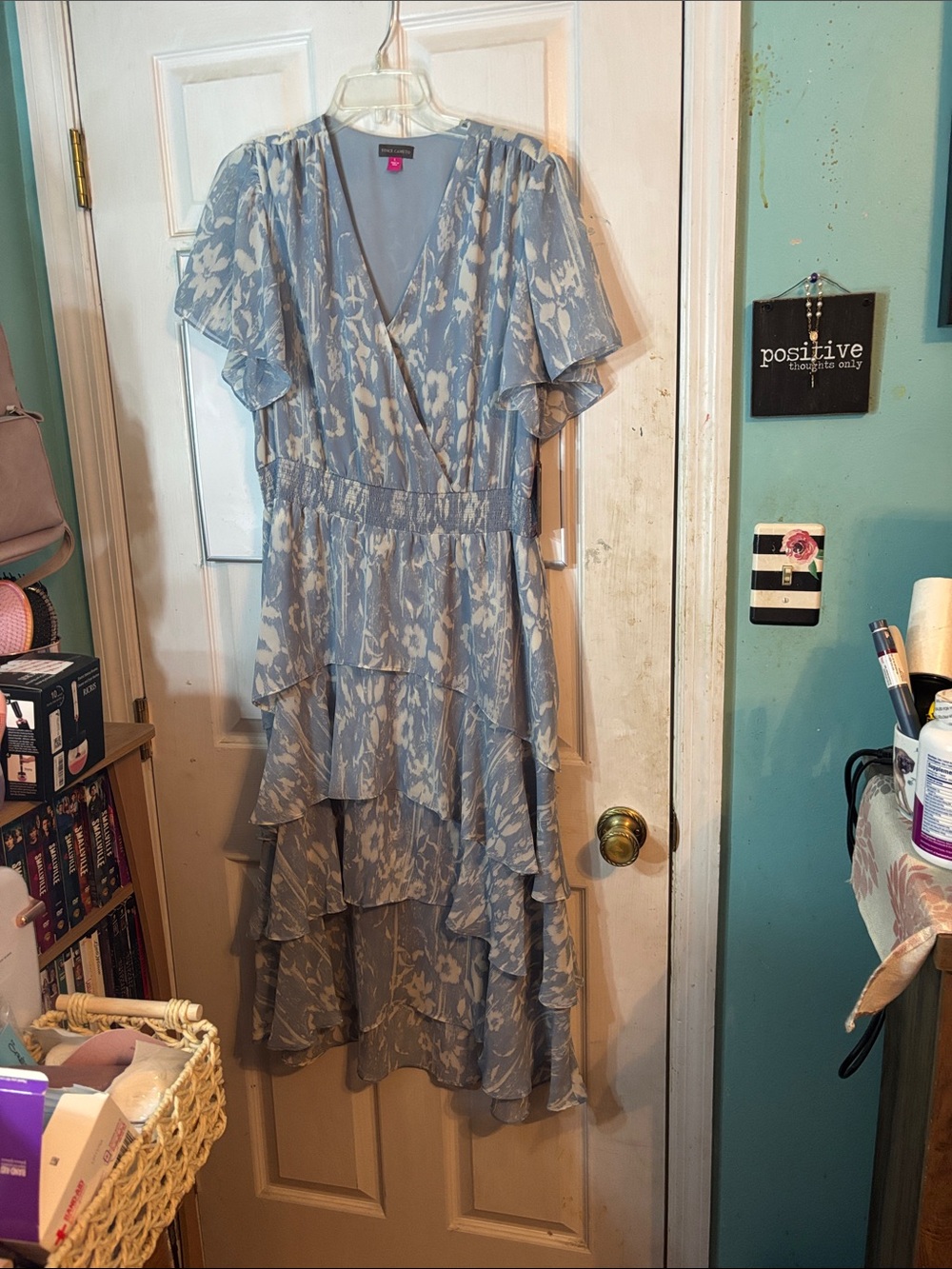 Vince Camuto Sky Blue Floral Dress Size Large